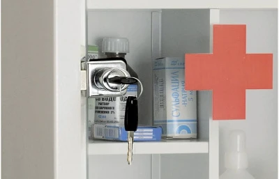 Аптечка Hilfe AMD-39G